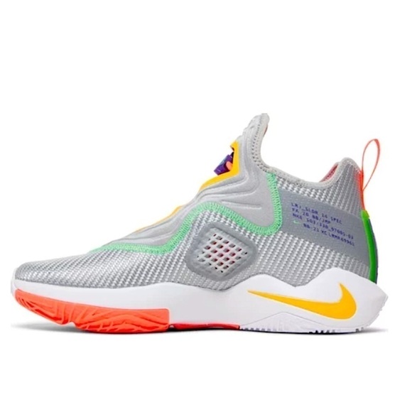 Lebron Soldier 14 ‘Hare’ 2020 Basketball Shoes Size 10.5 main image 9